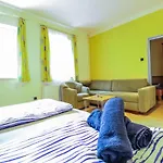 Deluxe Apartment 5P Bs